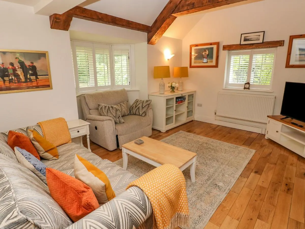 Holiday home Lower Sketty Green Lodge Swansea