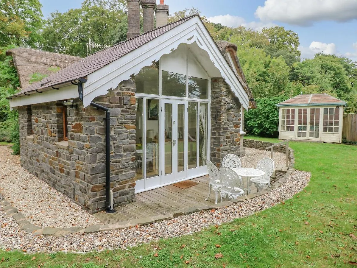 Lower Sketty Green Lodge Swansea