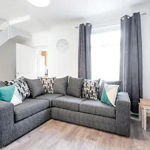 Centre, Parking, Smart Tv's In Swansea